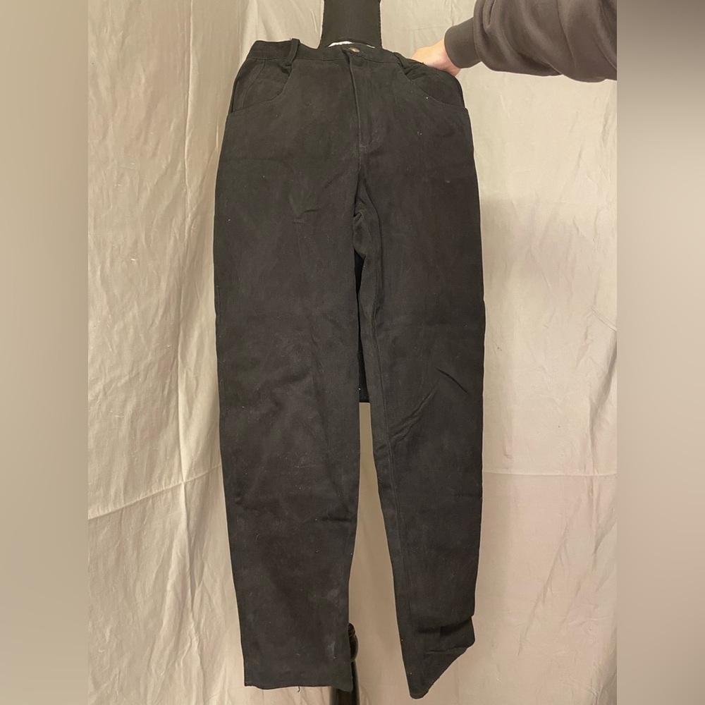 Kikomo Vintage Women's Black Barrel Jeans